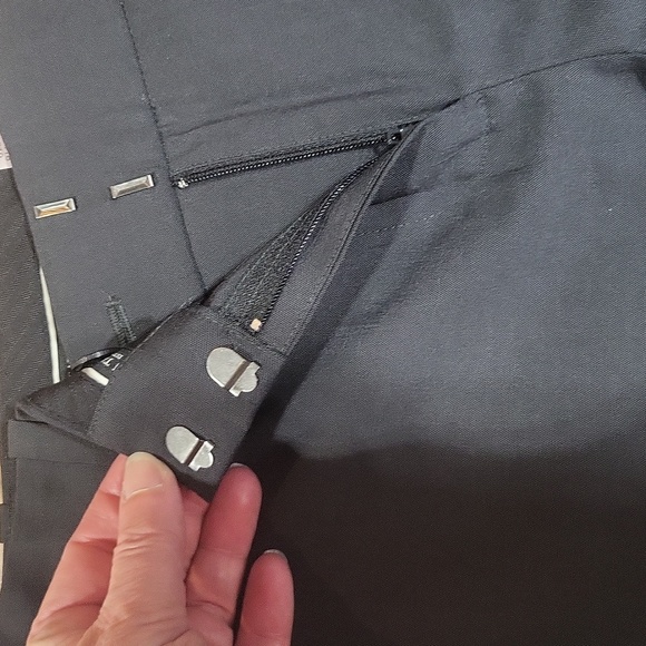 ANN TAYLOR Black Gray Signature Fit Trouser Leg Relaxed Fit Wool Blend Pant - Picture 7 of 14